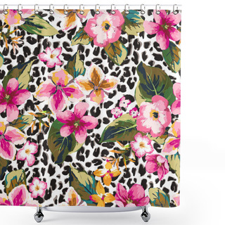 Personality  Seamless Tropical Flower With Leopard Background Vector Pattern Shower Curtains