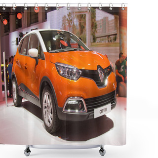 Personality  Renault Captur Shower Curtains