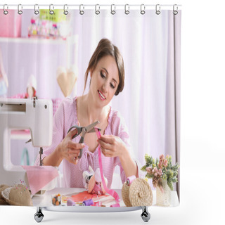 Personality  Beautiful Young Needlewoman Shower Curtains