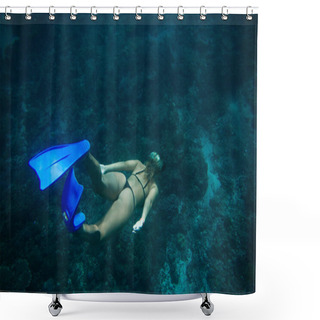 Personality  Diving Shower Curtains