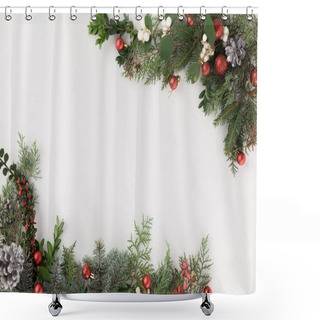 Personality  Christmas Frame Made Of Fir Branches Shower Curtains