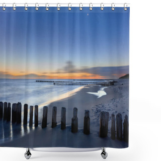 Personality  Dreamy Blurred Glowing Sunset Seascape Shower Curtains