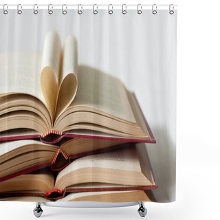 Personality  Old Books And Heart Shape Shower Curtains