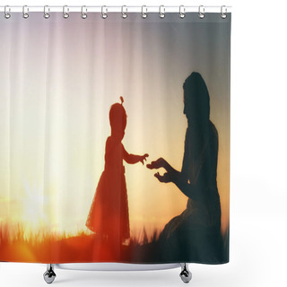 Personality  Happy Loving Family Shower Curtains