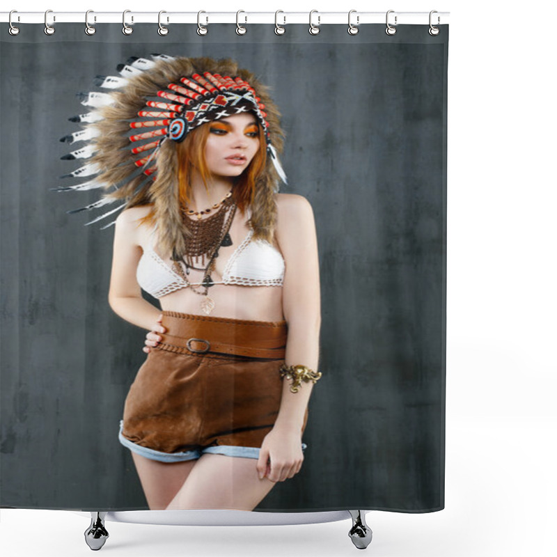 Personality  Lady In The Indian Roach Shower Curtains