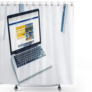 Personality  Laptop With Booking Website Shower Curtains