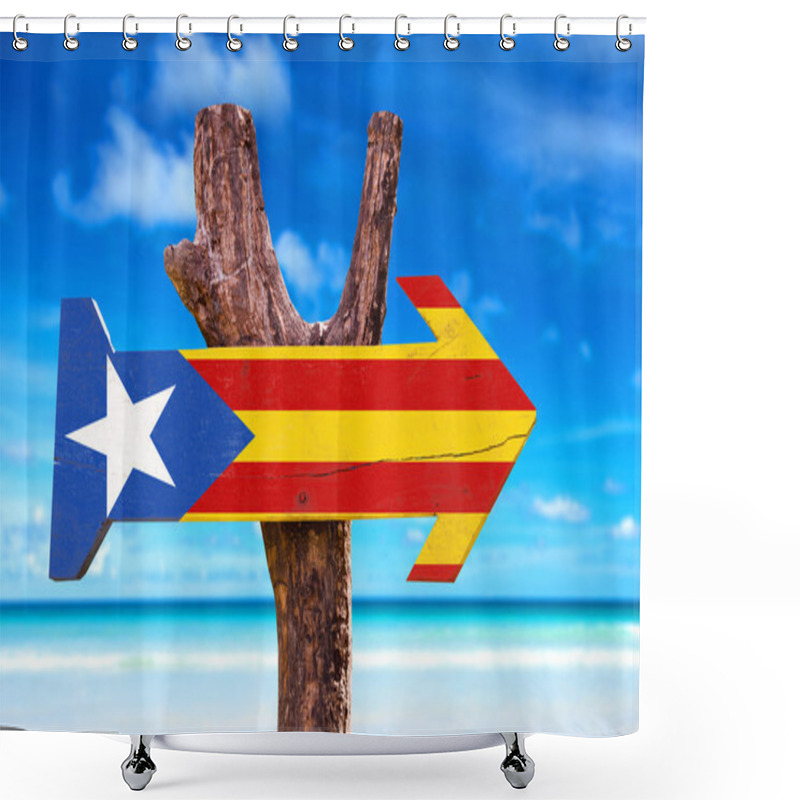 Personality  Catalonia Flag Wooden Sign Shower Curtains