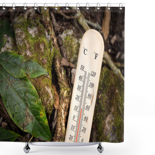 Personality  Thermometer With Cold Temperature Shower Curtains