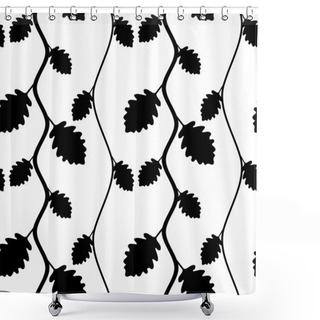 Personality  Seamless. Shower Curtains