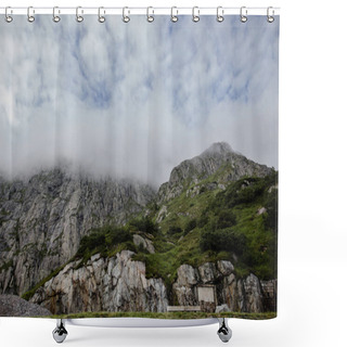 Personality  Landscape Shower Curtains