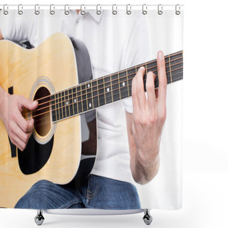Personality  Young Man With Guitar Shower Curtains