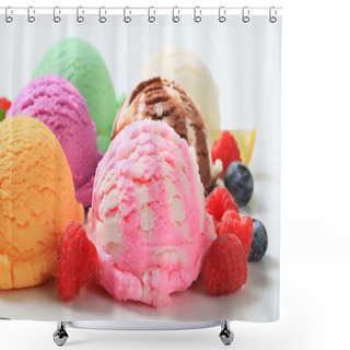 Personality  Assorted Ice Cream Shower Curtains