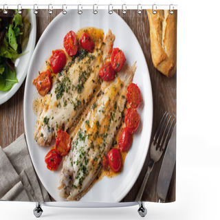 Personality  Sole With Cherry Tomatoes Shower Curtains