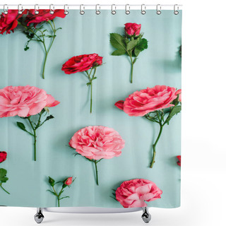 Personality  Pattern Made Of Pink And Red Roses Shower Curtains
