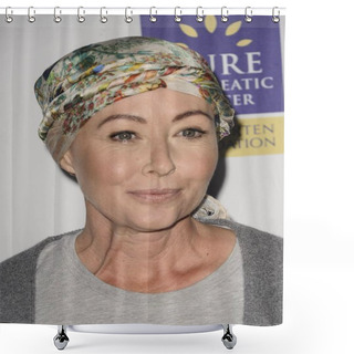 Personality  Shannen Doherty At Arrivals For Stand Up To Cancer 2016, Walt Disney Concert Hall, Los Angeles, CA September 9, 2016. Photo By: Elizabeth Goodenough/Everett Collection Shower Curtains