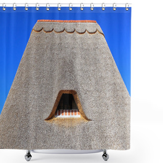 Personality  A Thatched Roof Shower Curtains