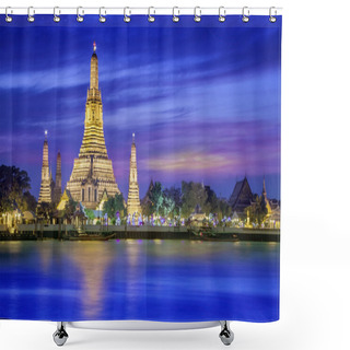 Personality  Wat Arun Shower Curtains