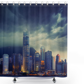 Personality  Hong Kong Cityscape In Stormy Weather - Amazing Atmosphere Shower Curtains