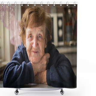 Personality  Happy Old Woman Shower Curtains