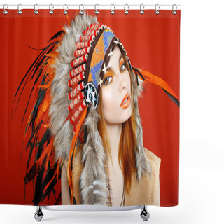 Personality  Lady In The Indian Roach Shower Curtains