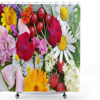 Personality  Summer Cocktail Shower Curtains