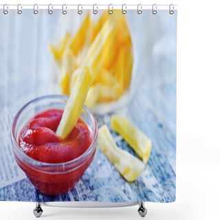 Personality  Fried Potato Shower Curtains