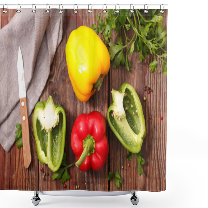 Personality  Fresh Bell Pepper Shower Curtains