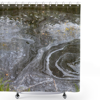 Personality  Flood Water Shower Curtains