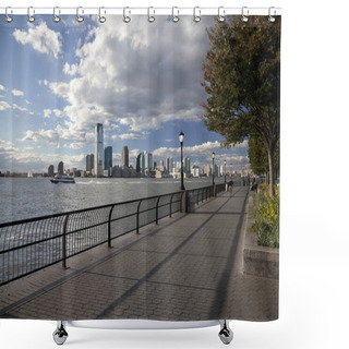 Personality  New Jersey And River Hudson Shower Curtains
