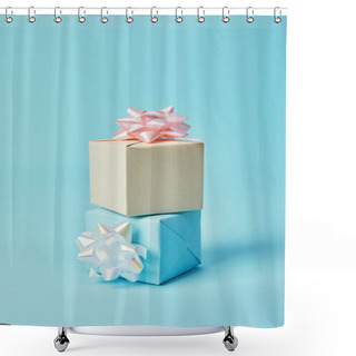 Personality  Gift Boxes With White And Pink Bows On Blue Background Shower Curtains