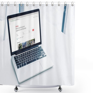 Personality  Laptop With Airbnb Website Shower Curtains