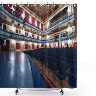 Personality  Empty Theatre Stage Shower Curtains