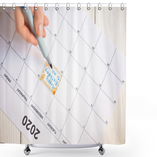 Personality  Cropped View Of Woman Pointing With Marker Pen On Happy Birthday To Me Lettering In To-do Calendar With 2020 Inscription On Wooden Background Shower Curtains