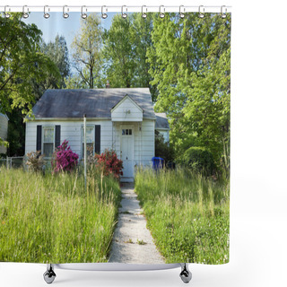 Personality  XXXL Front View Abandoned Foreclosed Cape Cod Home Long Grass Shower Curtains
