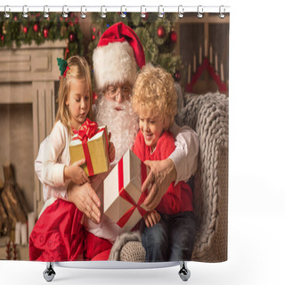 Personality  Santa Claus With Children Holding Gift Boxes   Shower Curtains
