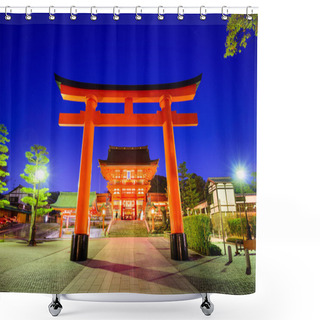 Personality  Fushimi Inari Shrine Shower Curtains