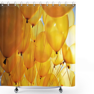 Personality  Balloons Background Shower Curtains