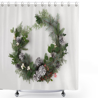 Personality  Christmas Wreath With Fir Branches And Mistletoe Shower Curtains