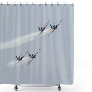 Personality  Aircraft Alpi Pioneer 300 Of Pioneer Team Shower Curtains