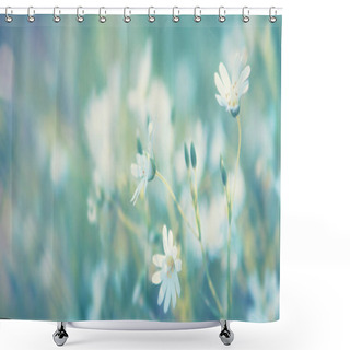 Personality  Close View Of White Wildflowers On Blurred Natural Background Shower Curtains