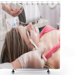 Personality  Woman In Beauty Salon Shower Curtains