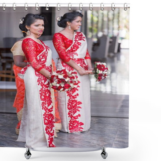 Personality  Sri Lankan Women Shower Curtains