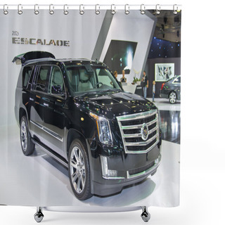 Personality  Cadillac Escalade Shower Curtains