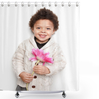 Personality  Cute Child Smiling With Big Pink Flower Shower Curtains