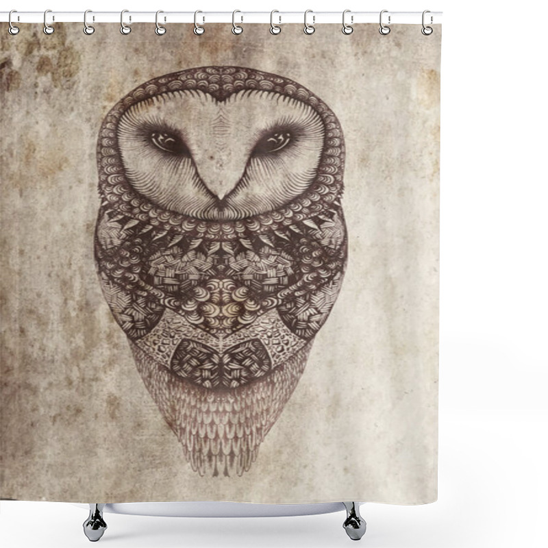 Personality  Owl On A Gray Background Shower Curtains