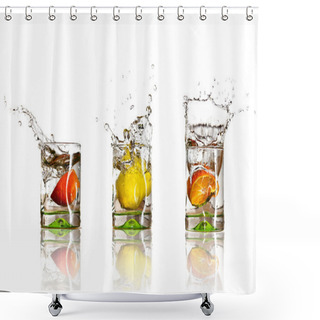 Personality  Drinks With Splashing Citrus Fruits Shower Curtains