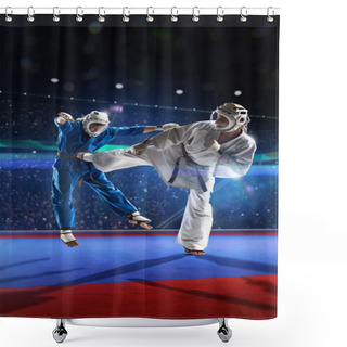 Personality  Two Kudo Fighters Are Fighting On The Grand Arena Shower Curtains