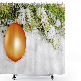 Personality  Gold Christmas Ball In Snow Shower Curtains
