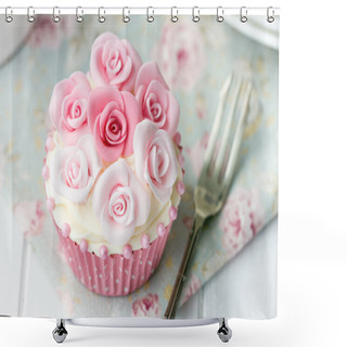 Personality  Rose Cupcake Shower Curtains