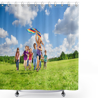 Personality  Many Kids Have Fun With Kite Shower Curtains